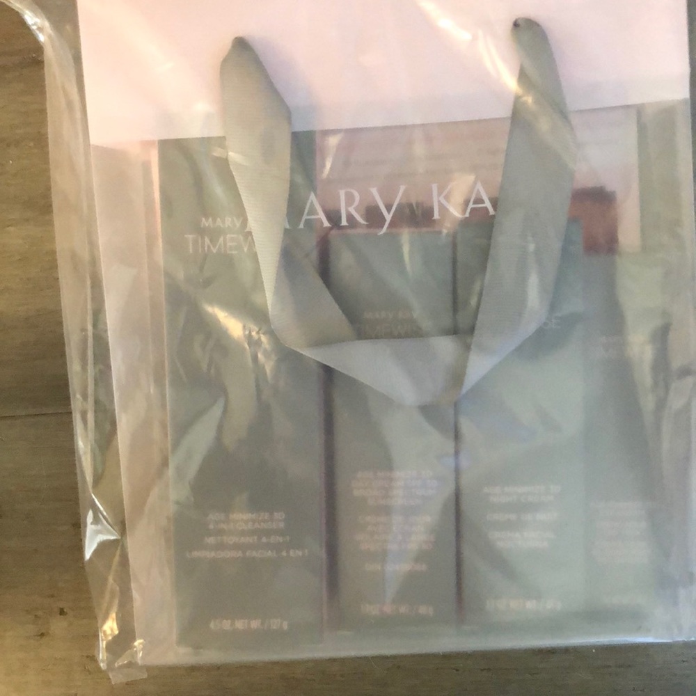 Mary Kay Timewise Miracle set